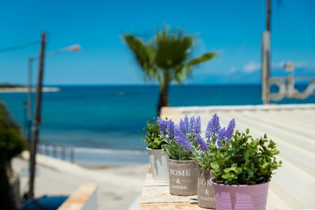 Apartment Sofia - Beachfront Agios Spyridon (Corfu) Exterior foto